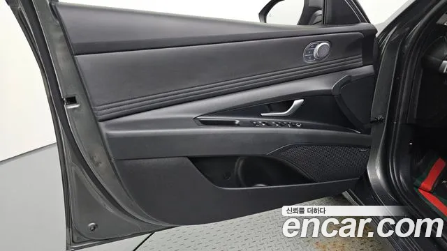 Hyundai AVANTE Новый Avante (CN7) — Фото автомобиля 24