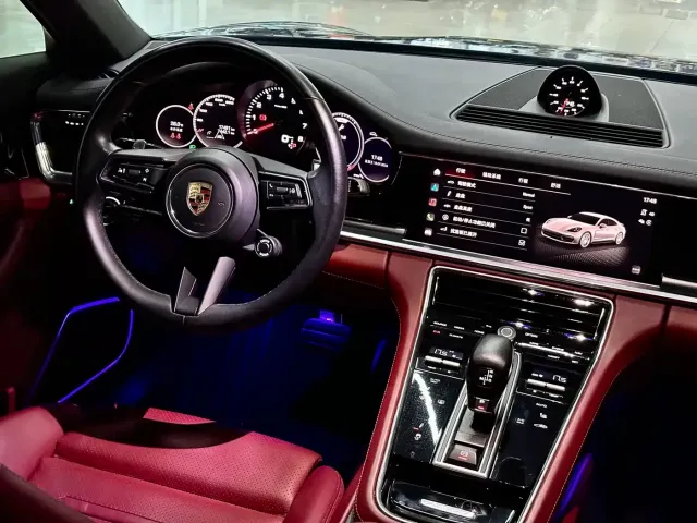 Porsche Panamera — Фото автомобиля 26