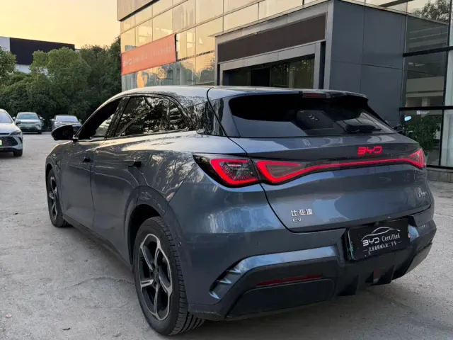 BYD Seal 06 GT — Фото автомобиля 7
