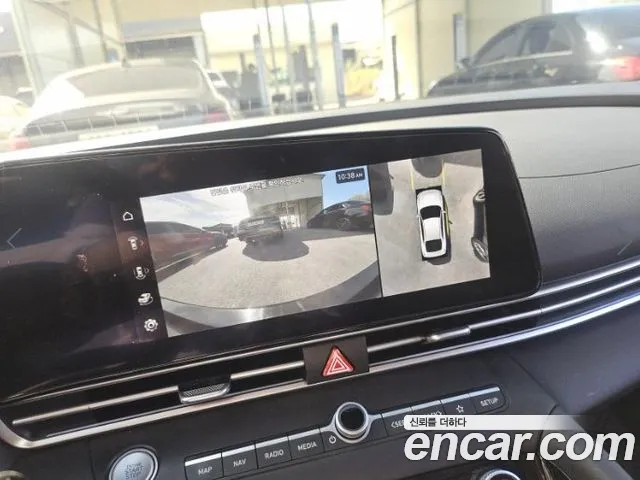 Hyundai Avante CN7 — Фото автомобиля 3