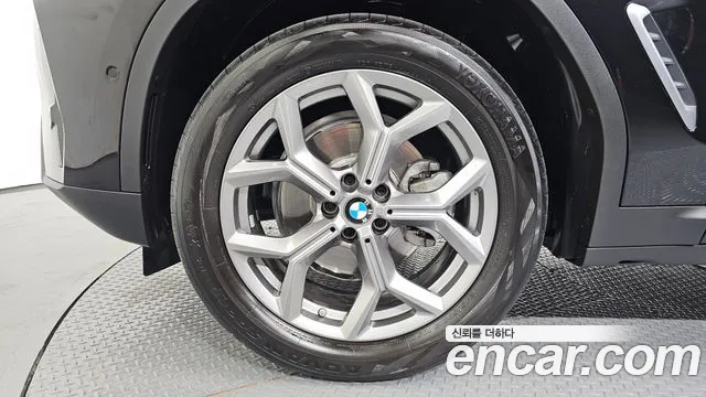 BMW X4 — Фото автомобиля 5