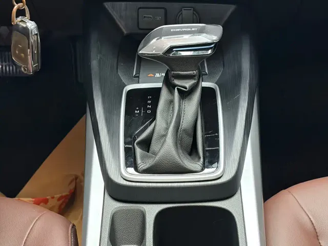 Chevrolet Monza — Фото автомобиля 20