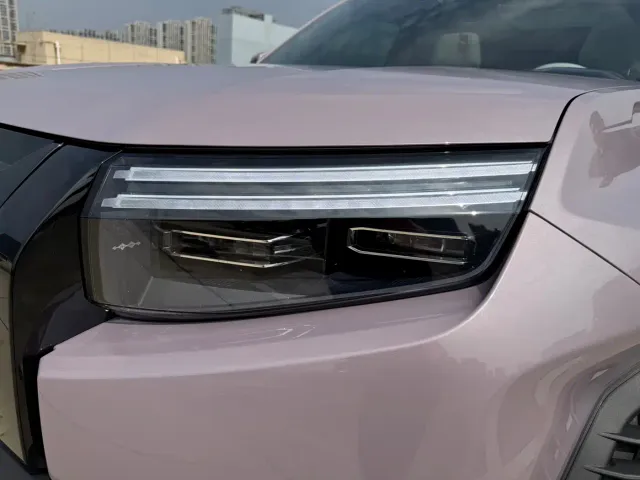 Fang Cheng Bao Titanium 3 2025 501KM RWD Smart Drive Max — Фото автомобиля 7