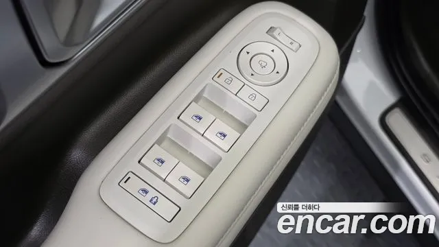 Hyundai Santa Fe MX5 — Фото автомобиля 20