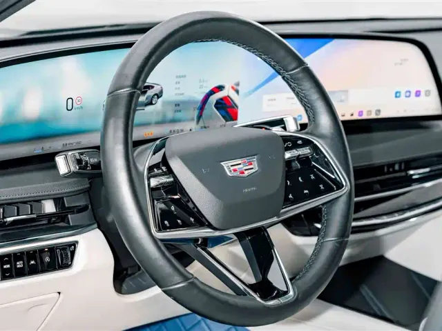 Cadillac CT6 — Фото автомобиля 9