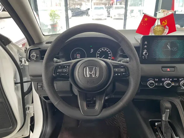 Honda Vezel — Фото автомобиля 9