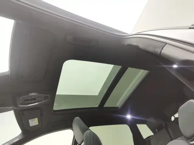 Audi Q6L e-tron — Фото автомобиля 14