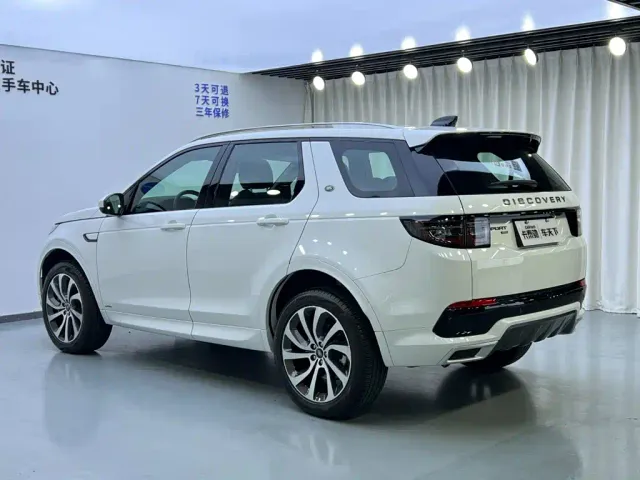 Land Rover Discovery Sport — Фото автомобиля 4