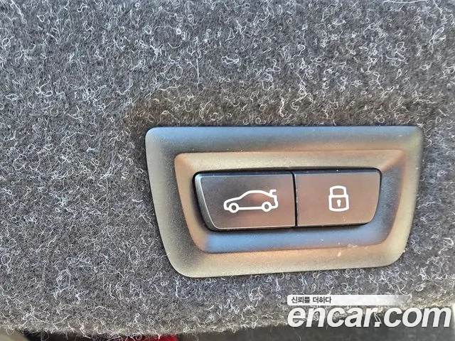 BMW 5 Series G60 — Фото автомобиля 15