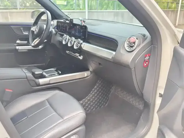 Mercedes-Benz GLB-Class — Фото автомобиля 7