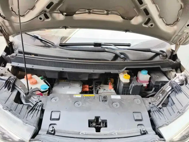 Hycan Z03 — Фото автомобиля 3