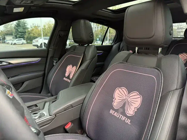 Cadillac CT5 — Фото автомобиля 17