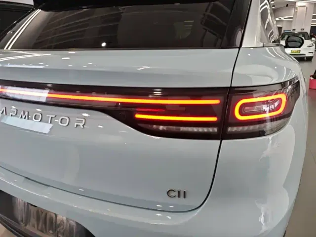 Leapmotor C11 — Фото автомобиля 7