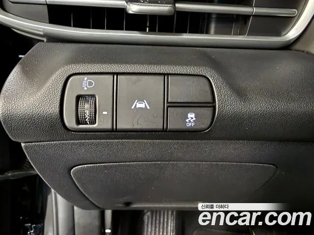 Hyundai Avante CN7 — Фото автомобиля 12