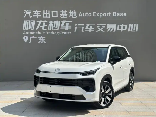 Фотография автомобиля — GAC Trumpchi GS4