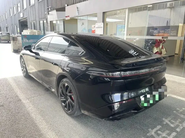 Dongfeng eπ 007 — Фото автомобиля 5