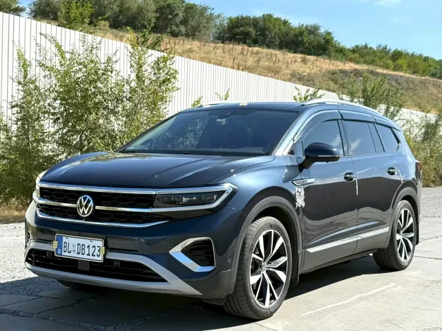 Фотография автомобиля — Volkswagen Talagon