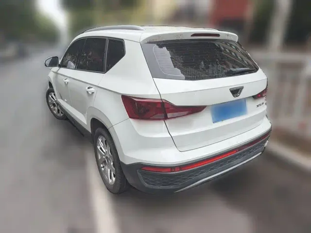 Jetta VS5 — Фото автомобиля 4