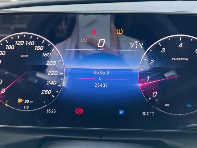 Mercedes-Benz C-Class — Фото автомобиля 3