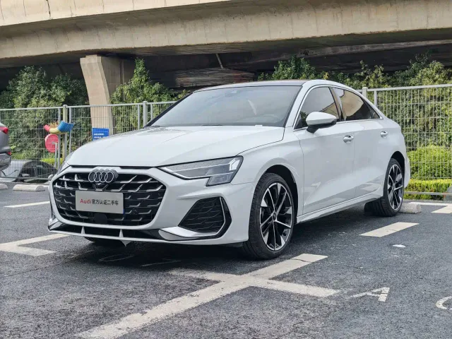 Фотография автомобиля — Audi A3