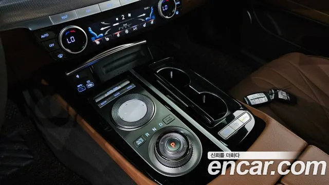 Genesis G80 RG3 — Фото автомобиля 12