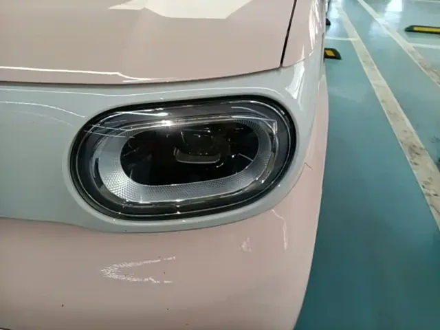 Wuling Hongguang Mini EV — Фото автомобиля 17