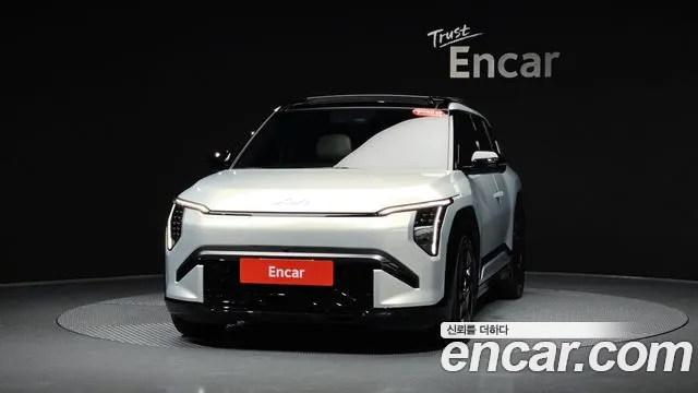Kia EV3 — Фото автомобиля 3