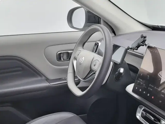 Leapmotor B10 — Фото автомобиля 22
