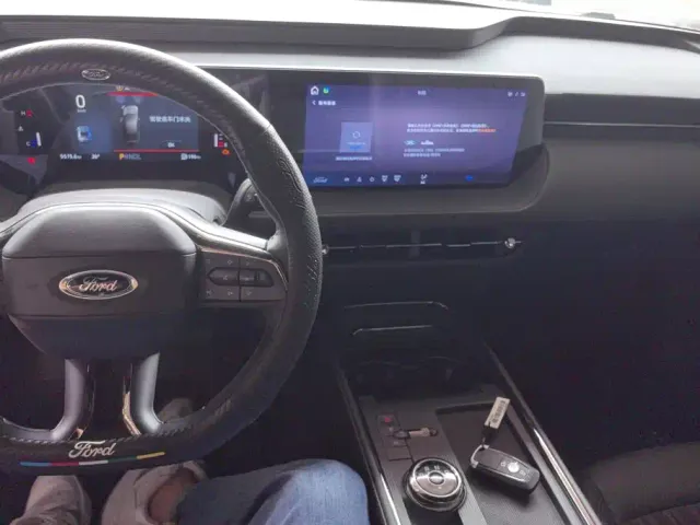 Ford Mondeo — Фото автомобиля 12