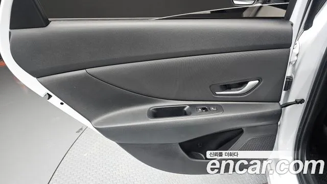 Hyundai Avante CN7 — Фото автомобиля 14