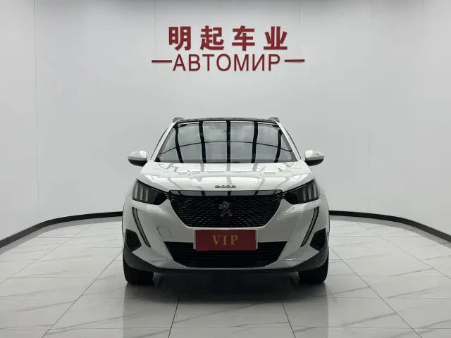 Peugeot 2008 — Фото автомобиля 3