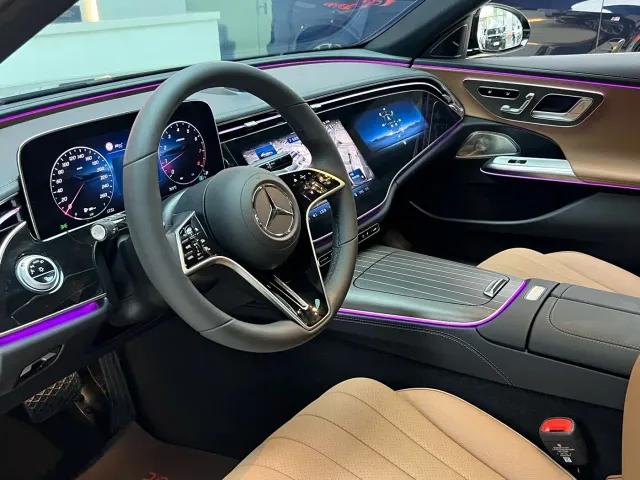 Mercedes-Benz E-Class — Фото автомобиля 8