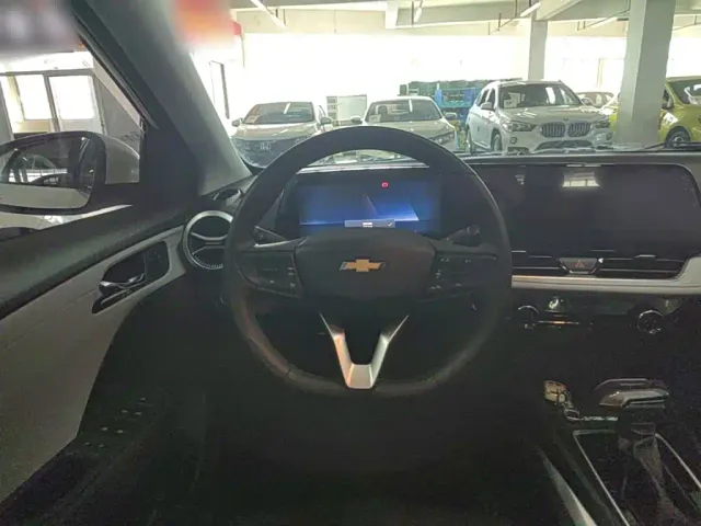 Chevrolet Monza — Фото автомобиля 10