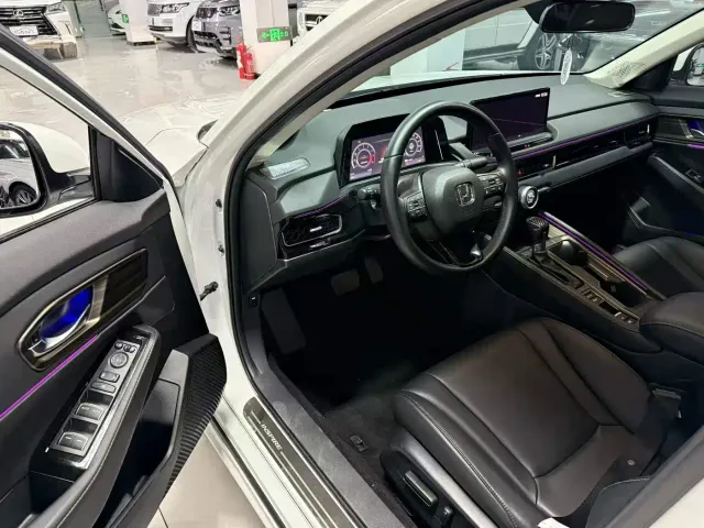 Honda Inspire — Фото автомобиля 9