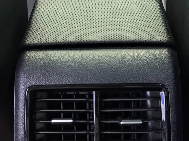 Volkswagen Sagitar — Фото автомобиля 16