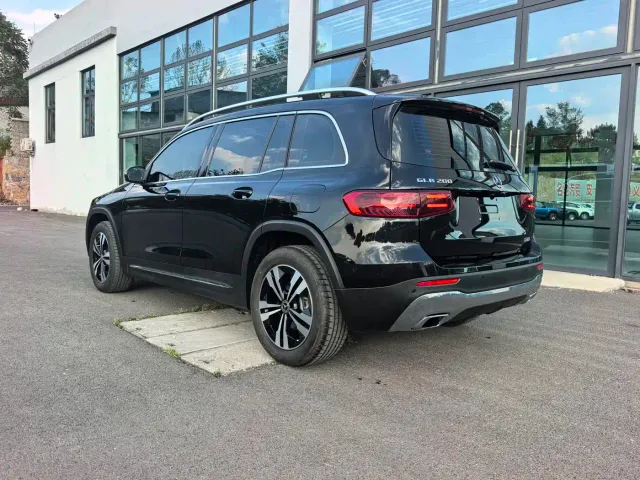 Mercedes-Benz GLB-Class — Фото автомобиля 9