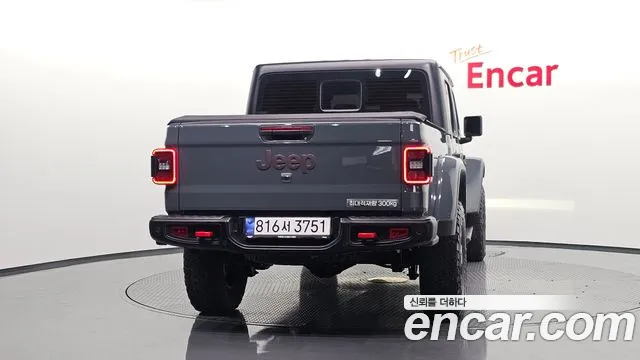 Jeep Gladiator JT — Фото автомобиля 3