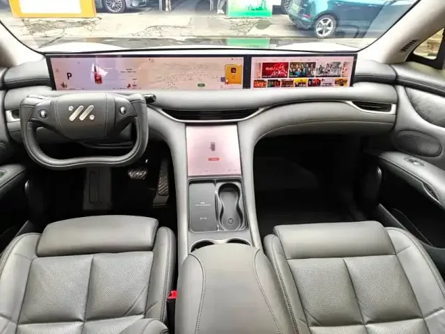 IM Motors LS6 — Фото автомобиля 5