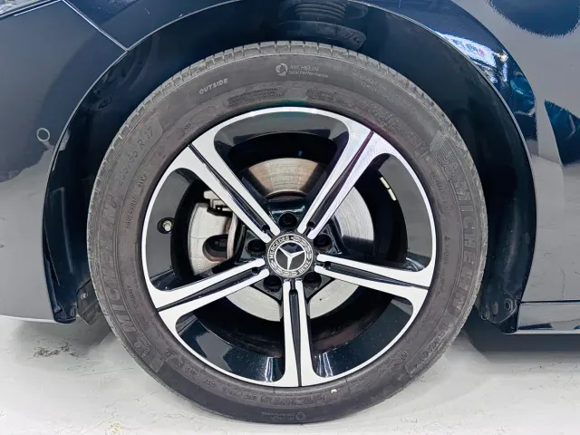 Mercedes-Benz A-Class — Фото автомобиля 21