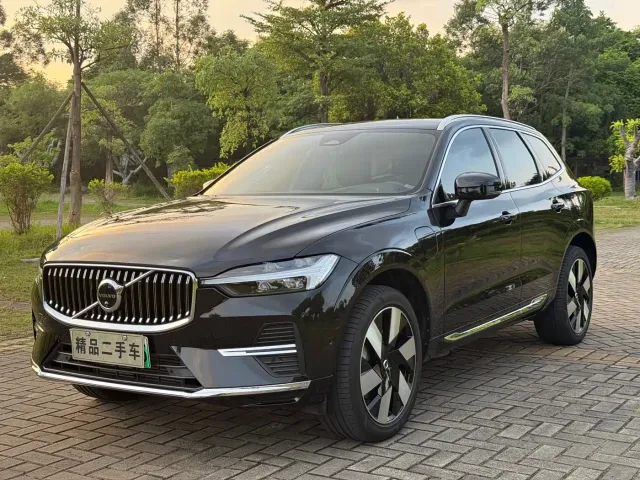 Фотография автомобиля — Volvo XC60