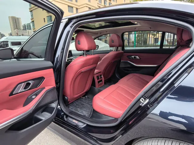 BMW i3 — Фото автомобиля 6