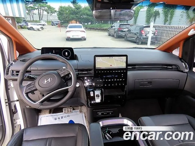 Hyundai Staria Staria L3.5 Lounge 7 мест — Фото автомобиля 8