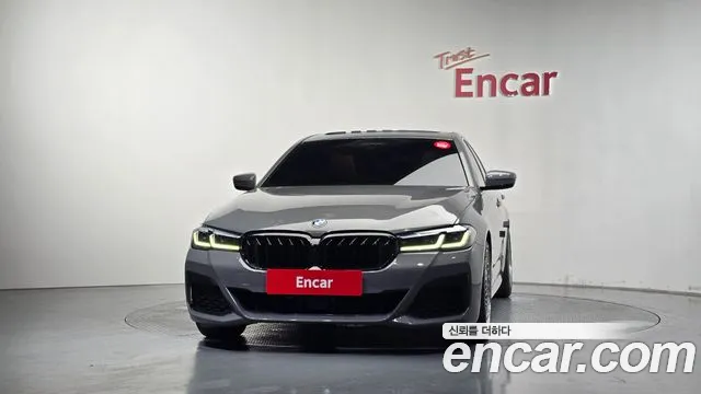 BMW 5-Series — Фото автомобиля 3