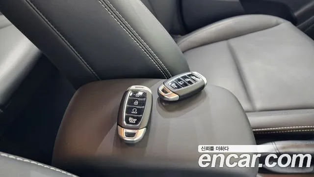 Hyundai Venue Venue 1.6 Premium — Фото автомобиля 15