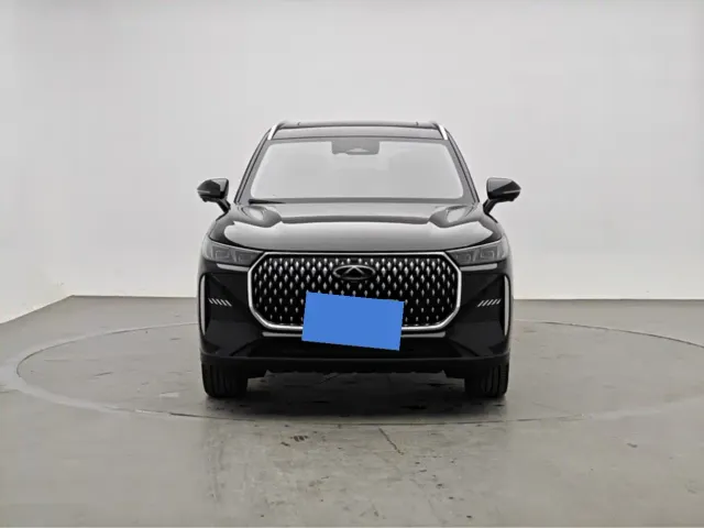Chery Tiggo 8 — Фото автомобиля 2
