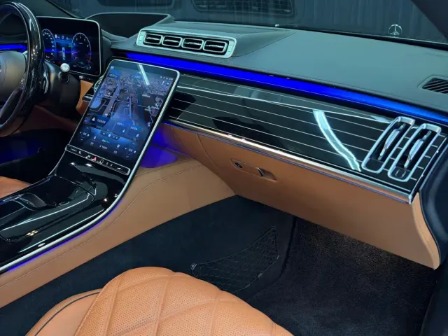 Mercedes-Benz Maybach S-Class — Фото автомобиля 11