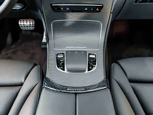 Mercedes-Benz GLC-Class — Фото автомобиля 12