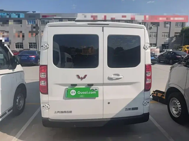 Wuling Yangguang — Фото автомобиля 5