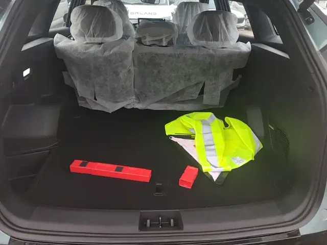 Geely Boyue L — Фото автомобиля 4