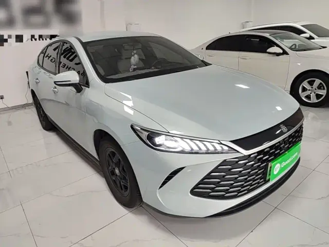 BYD Qin PLUS — Фото автомобиля 3